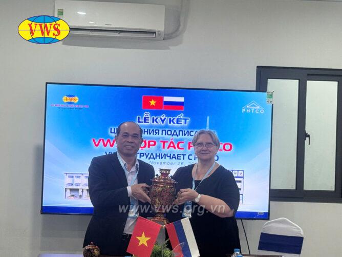 Hợp Tác Chiến Lược Việt - Nga: VWS và RWS Ký Kết Thỏa Thuận hợp tác tại Metal & Weld 2025 10 z7295662200793 2aa651e801637f1c01cf881e506d9fb8